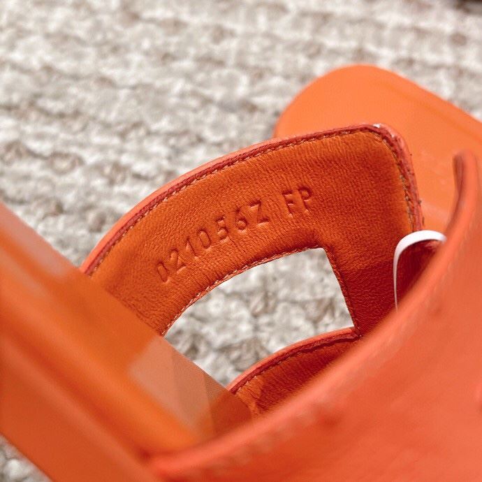 Hermes Slippers